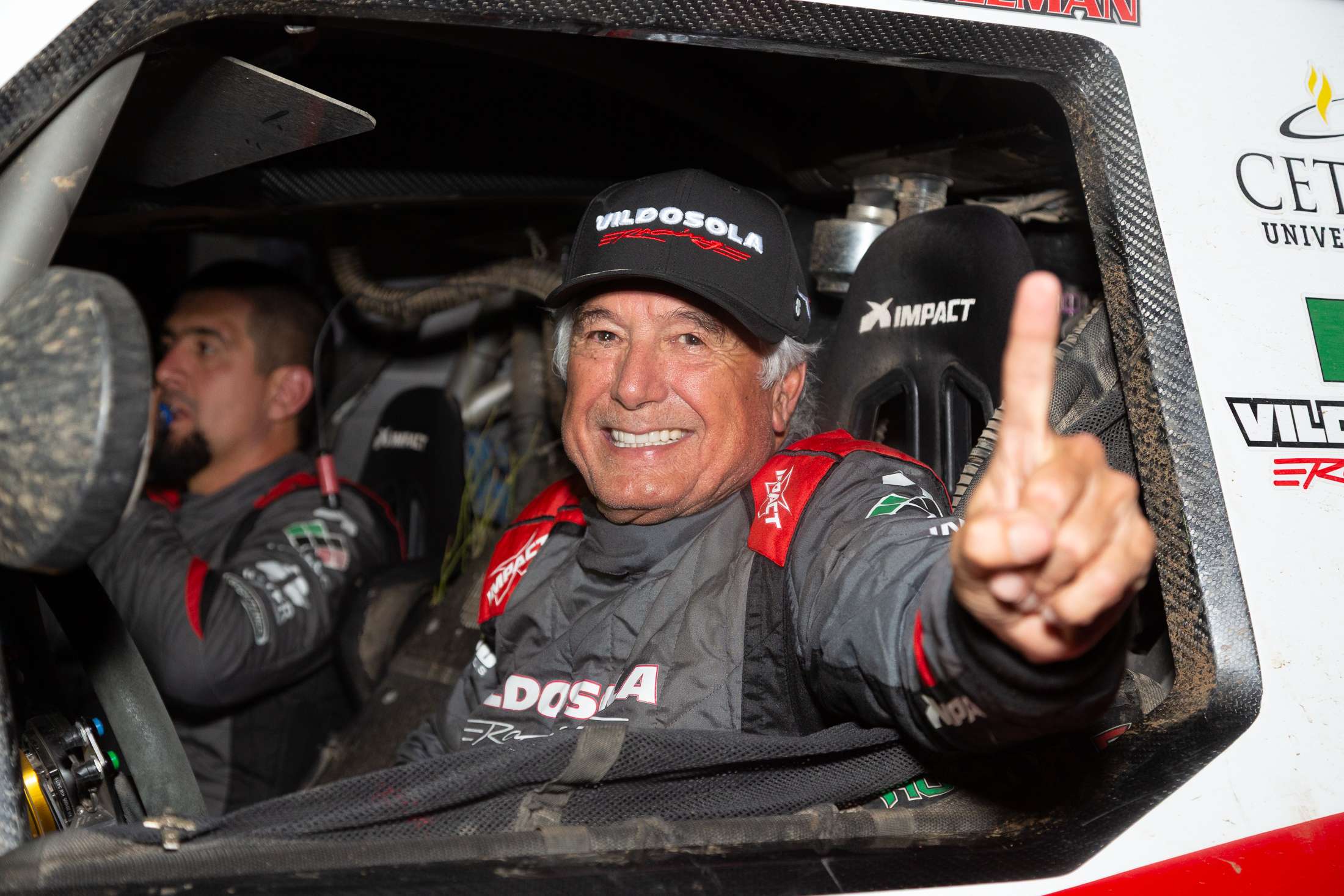 Mexico´s Vildosola Sr takes SCORE Trophy Truck Legend title